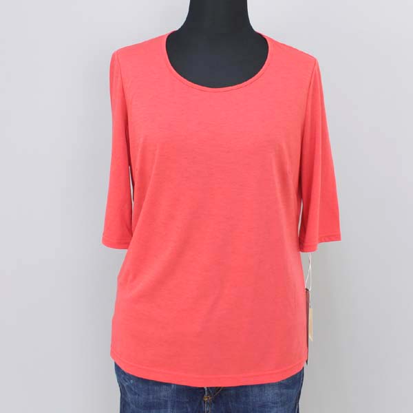 コムト Tシャツ レッド size M コムト Tシャツ レッド size M