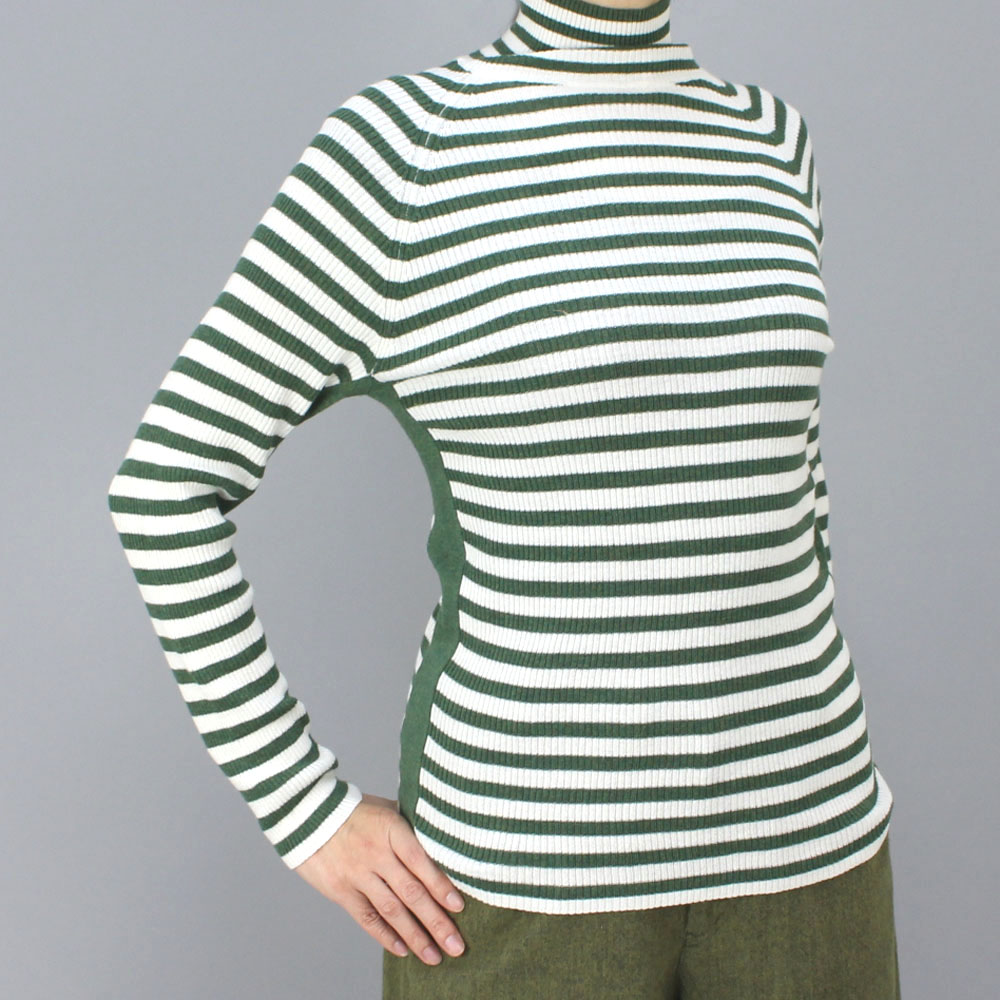 スーパーボイス グリーンボーダーリブハイネックセーター size M スーパーボイス グリーンボーダーリブハイネックセーター size M