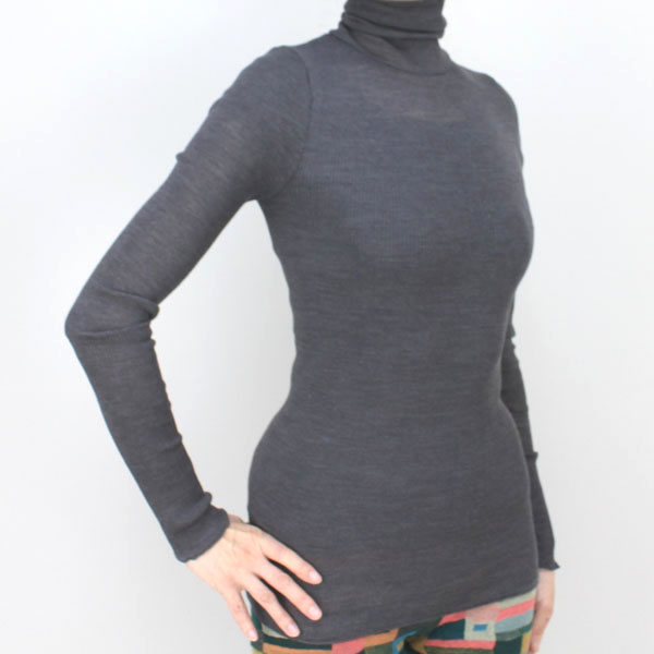 コテラック タートル長袖リブニット グレー size M コテラック タートル長袖リブニット グレー size M