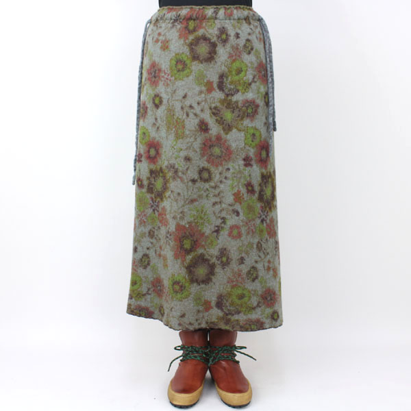 BUTAPANA 花柄ロングニットスカート グレー size M BUTAPANA 花柄ロングニットスカート グレー size M